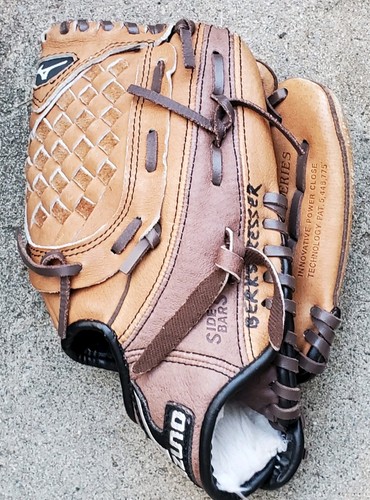 Mizuno Prospect Series Power Close Max Flex 10" Youth Baseball Glove MMX101 RHT - Picture 1 of 15