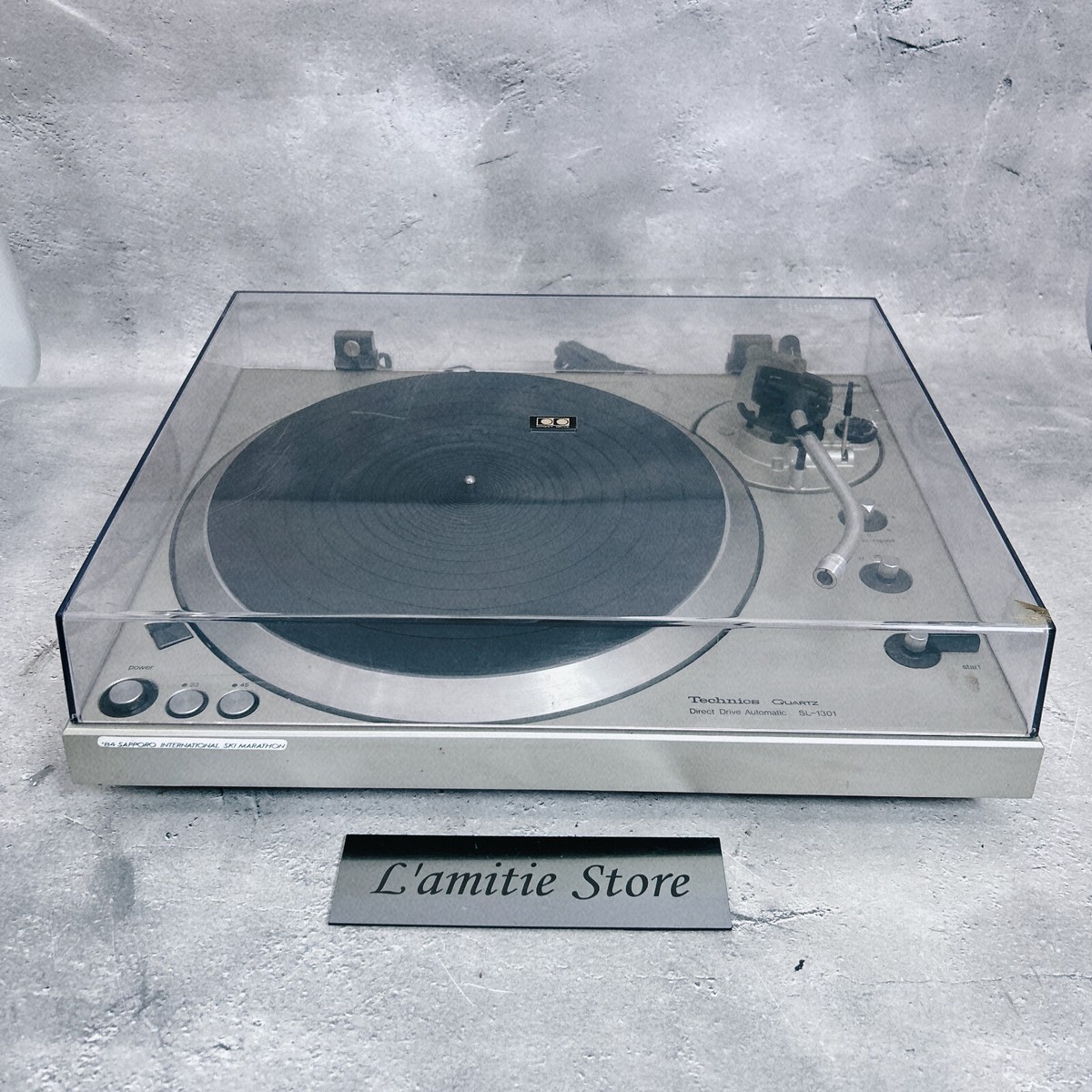 Technics ターンテーブル　SL-1301 Technics SL-1301 Quartz-Locked Direct-Drive Automatic