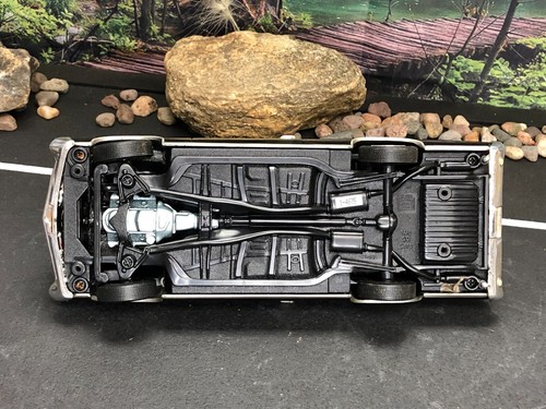 Classic Metal Works PONTIAC BOBCAT GTO 1:24 Diecast SMOKE DAMAGE Parts/Restore - Picture 21 of 24