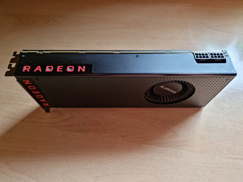 GIGABYTE AMD Radeon RX VEGA 56 GAMING OC (8GB) Graphic Card - Image 2 of 2