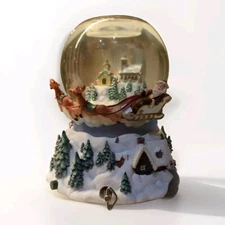 PartyLite Glowing Christmas Village Wind Up Light Up Music Box Spinning Snow
