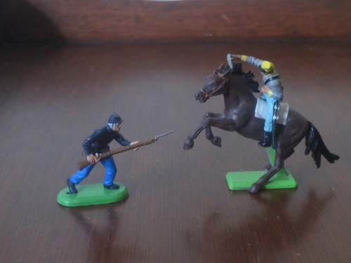 BRITAINS LTD CIVIL WAR SOLDIERS DEETAIL 54MM VINTAGE - Picture 1 of 2