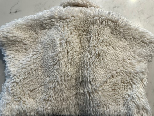 GAP GIRL'S WHITE FAUX FUR COMMUNION FLOWER GIRL BOLERO CAPE Size Large X-Large - Picture 3 of 4