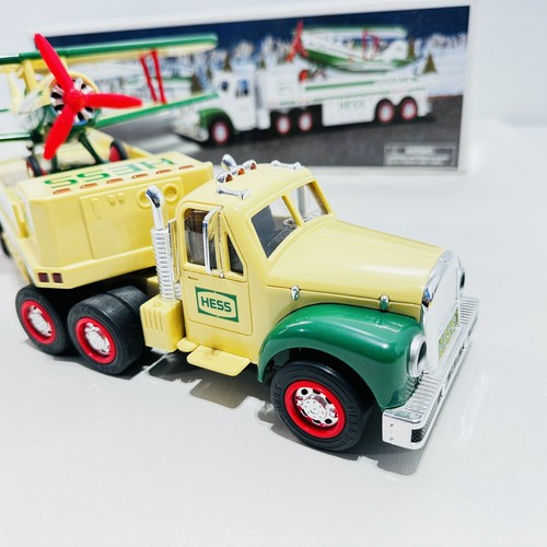 2002 Hess Truck and Airplane, With Real Lights, Tested Works πΊπΈ - Picture 7 of 24