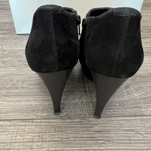 BCBG Heels Womens size 6.5 B 36.6 EU Black Suede Platform Zip Peep Toe Booties - Picture 11 of 14