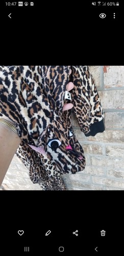 Nick&Nora LEOPARD einteiliger Pyjama Schlafanzug mit Fleecefüßen (MED 8/10) Kostüm *LESEN* - Bild 6 von 8