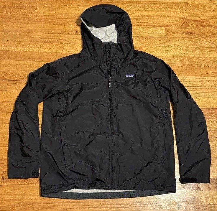 patagonia hooded full zip rain jacket