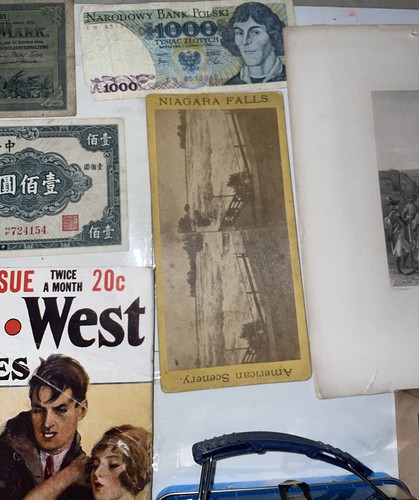 Antique Vintage Collectibles Lot 167 Junk Drawer Coins Cards Collectibles Toys - Picture 18 of 23