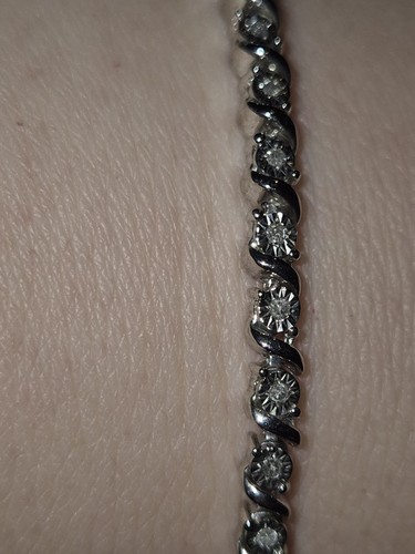 Sterling Silver 0.10ct Diamond Bracelet - Picture 3 of 15