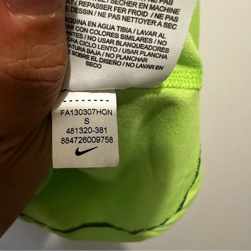 Nike Dri-fit Running Neon Green Long Sleeve Pullover half zip Women’s Small - Picture 9 of 10