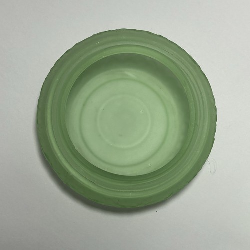 Tarro/aparador vintage de vidrio satinado verde LE Smith para agapornis era de la depresión - Imagen 17 de 21
