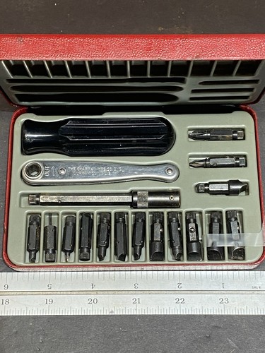 Chapman Herramientas Pistola Destornillador Kit 18 Piezas - Imagen 2 de 15