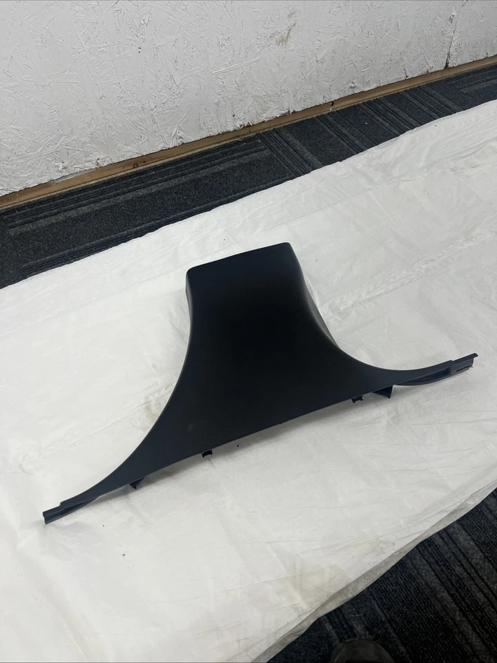 2011-2025 DODGE DURANGO RIGHT SIDE LOWER B PILLAR COVER TRIM PANEL OEM - Image 2 of 4