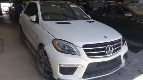 14 MERCEDES BENZ ML63 AMG X166 5.5L INTERCOOLER ASSEMBLY 1665000600 - Picture 12 of 12