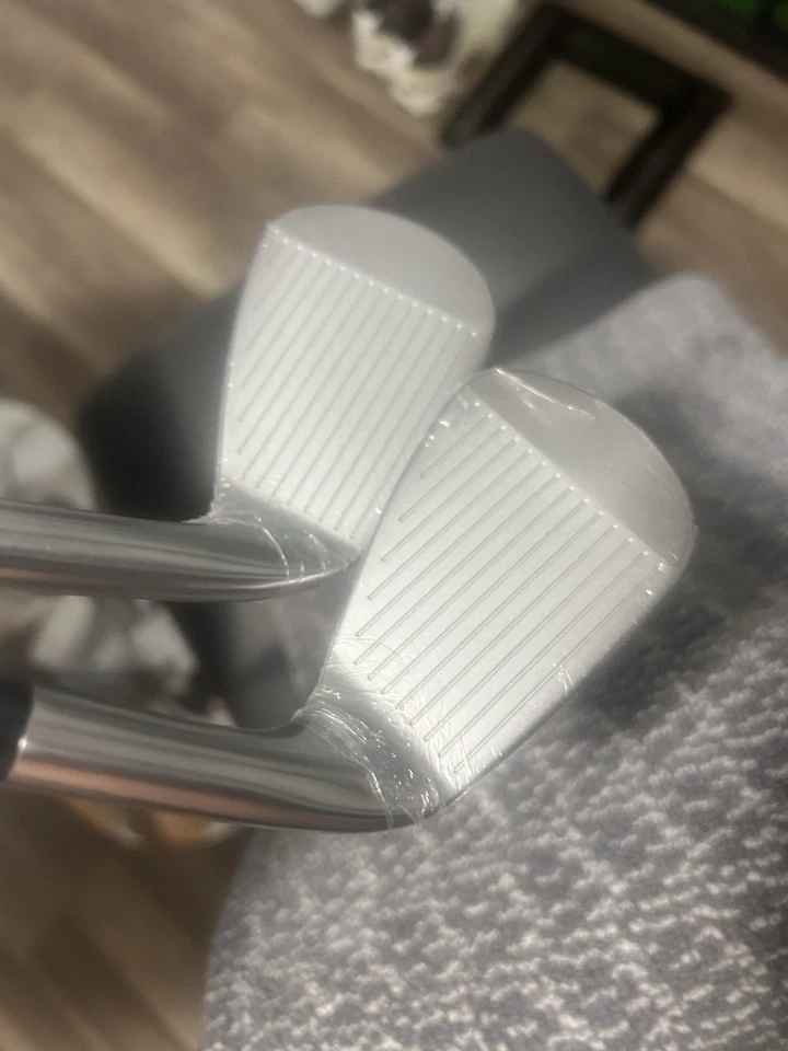 Titleist 2025 T150 Gap And Pitching Wedges Left Hand - Image 3 of 4