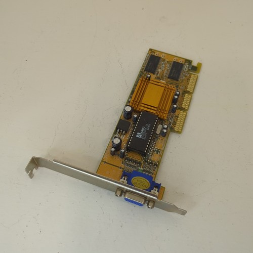 SiS 315E, 32MB SDRAM, AGP 4x VGA Grafikkarte - ungetestet - Bild 2 von 11