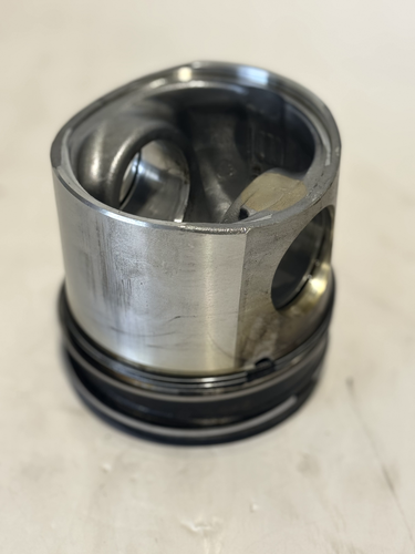 1998-2000 24V CUMMINS ISB STOCK SIZE OEM VP44 HO 235 PISTON - SINGLE PIECE - OEM - Picture 2 of 7