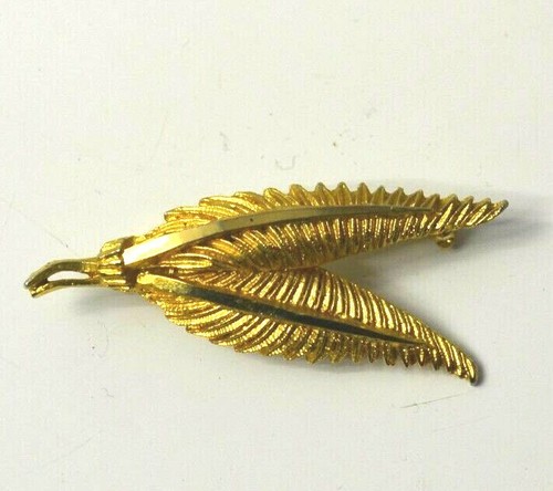 ANCIEN BIJOUX BROCHE BRONZE PAS BAGUE COLLIER PENDENTIF BRACELET PAPILLON PERLE - Picture 1 of 2