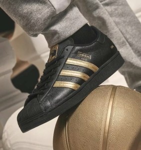 adidas uk7