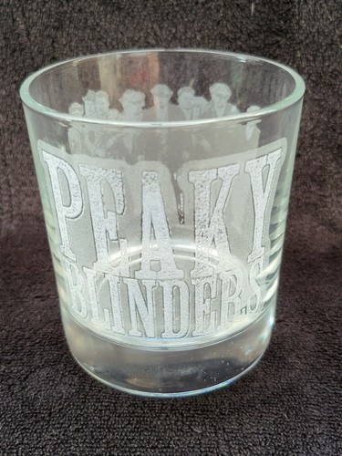 Peaky Blinders decanter box set can be personalised - Picture 10 of 36