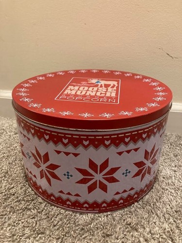 Harry & David Moose Munch Premium Popcorn 24 oz Holiday Tin Drum - Picture 2 of 2