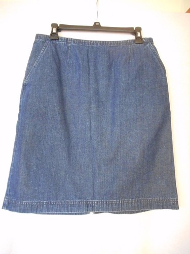 Size 10 blue denim skirt 100% cotton Christopher & Banks back zip - Picture 1 of 5