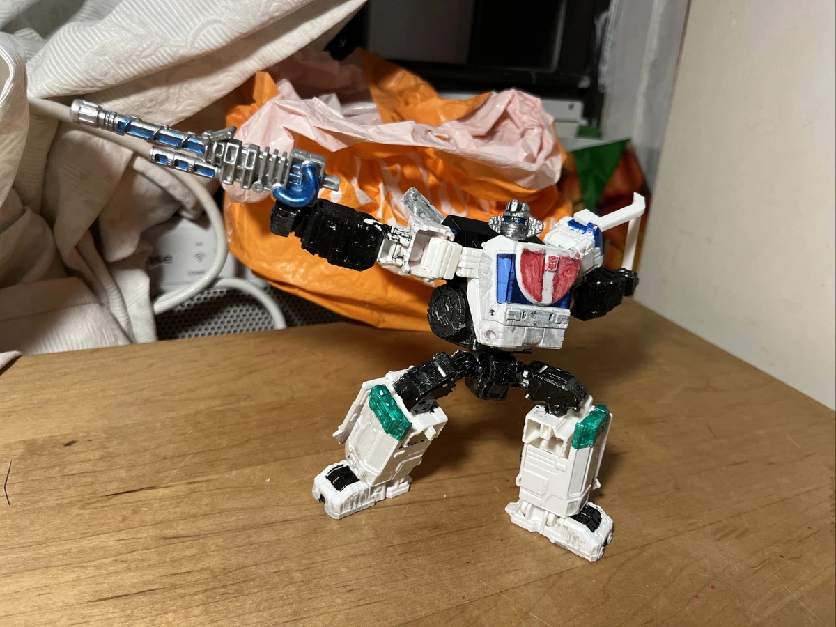 Transformers siege best sale wheeljack