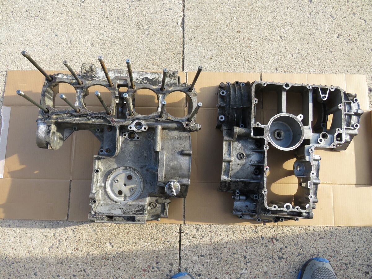Kawasaki Z1 900 KZ 900 B1 / A4 Engine Case Crank Case Engine Kawasaki Z1 900 KZ 900 B1 / A4 Engine Case Crank Case Engine