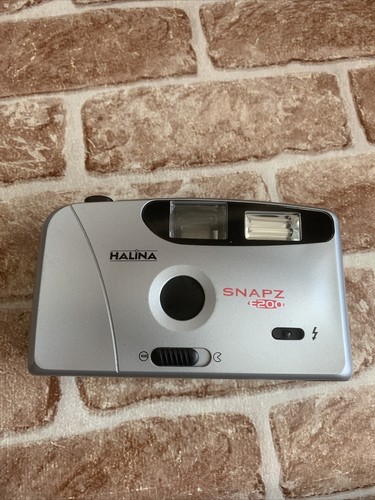 Halina Snapz 35mm Point & Click Camera Outfit (missing Battery’s) - Picture 4 of 10