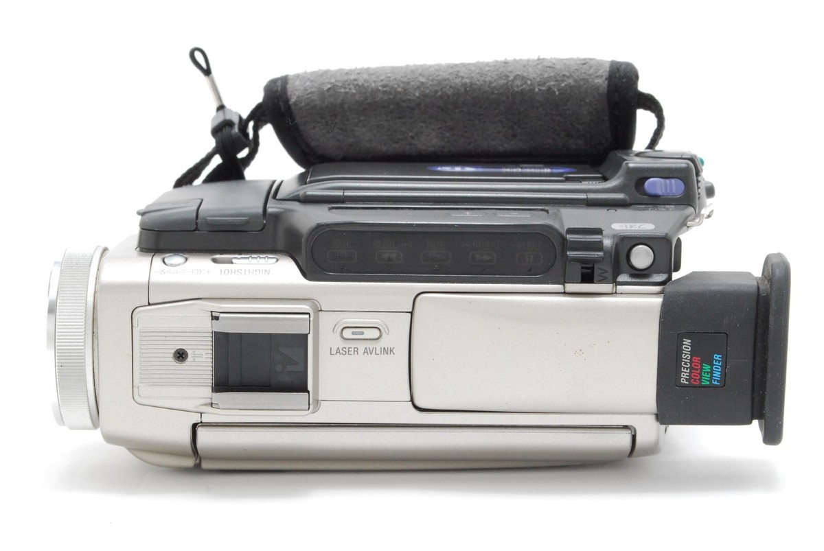 ビデオカメラ SONY HANDYCAM DRC-TRV10 mini DV NEAR MINT+] Sony DCR-TRV10 Mini DV Handycam Camcorder bundle