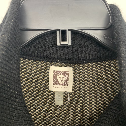 Anne Klein Cardigan Womens Size Small Black Plaid Button Down Knit Pockets NWT - Picture 4 of 9