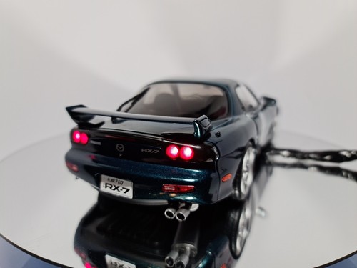 Modellino auto 1:18 - Mazda RX 7 - di Solido - Modificato con funzioni luce - Foto 15 di 24