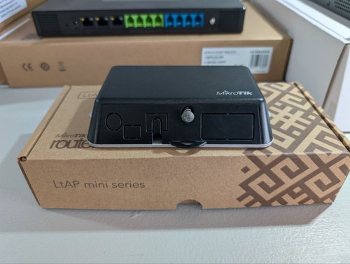 MikroTik LtAP Mini LTE Kit Small Weatherproof Wireless Access Point BRAND NEW!!!