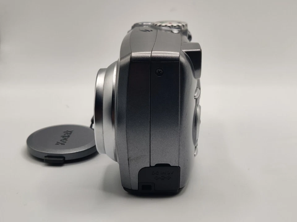 Kodak EasyShare DX4530 5MP CCD DIGICAM Silver Bundle Tested Working - Image 3 of 4