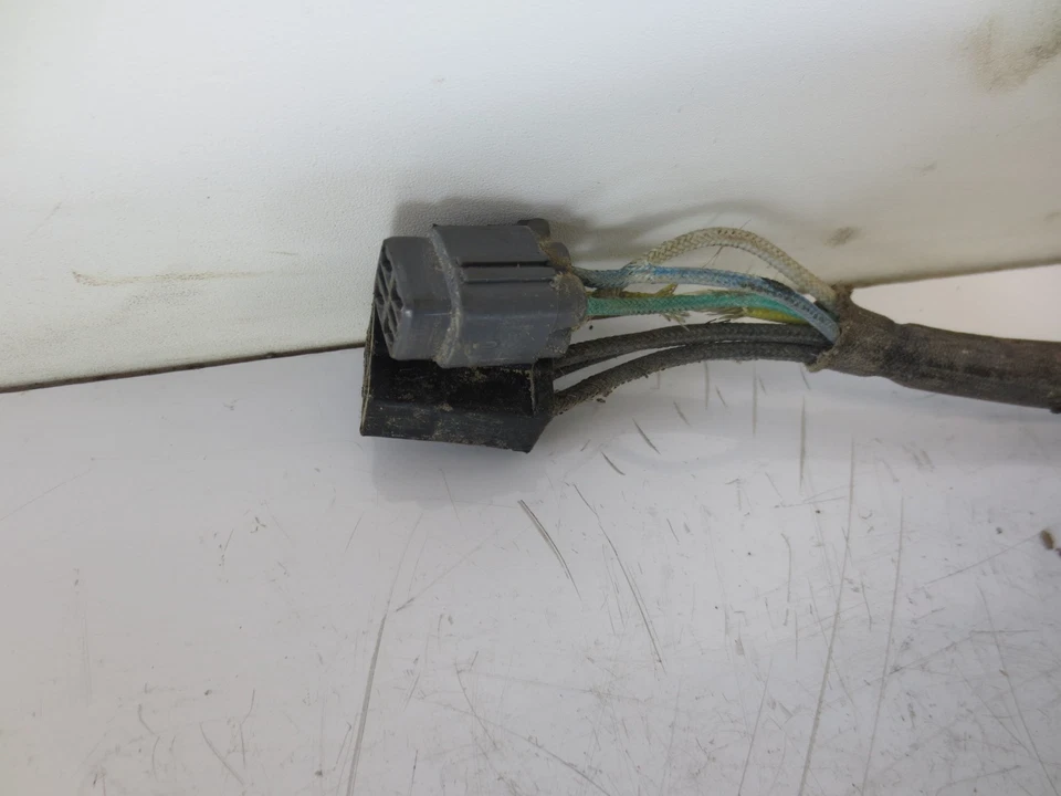 Suzuki Eiger 400 2005 4x4 automático usado OEM generador de estator Foto 3 de 4