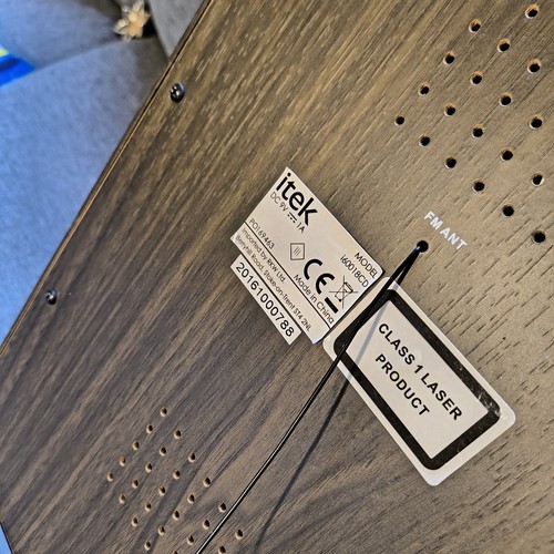 Jukebox by iTex Bluetooth, FM Radio, Table Top, Brown, I60018CD - Picture 3 of 4
