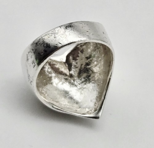 Vintage Sterling Silver Modernist Heart Handmade Love Ring Size 7 - 7.5g - Imagen 6 de 7