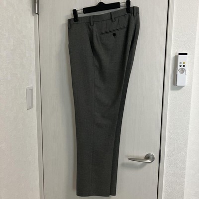 Uniqlo Pantalons droits gris avec poche arrière, le plus cher L85 cm, entrejambe 76 cm, occasion