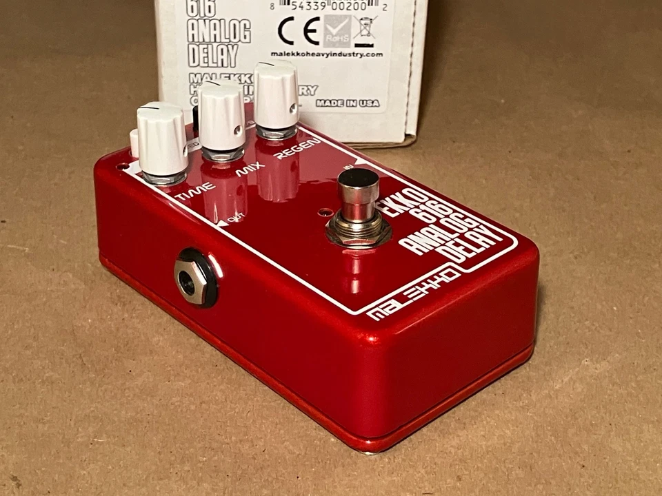 Pedal de guitarra Malekko Ekko 616 atraso analógico EUA - Imagem 2 de 4