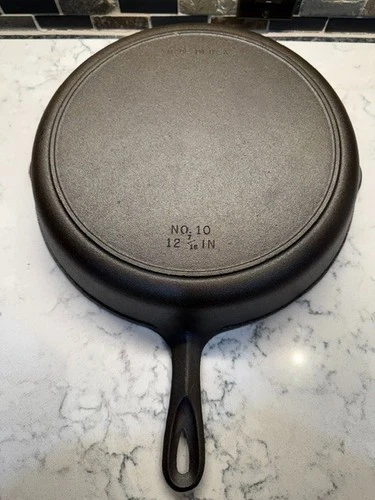 Birmingham Stove & Range (BSR) New Century No. 10 Cast Iron Skillet Sits Flat!!!