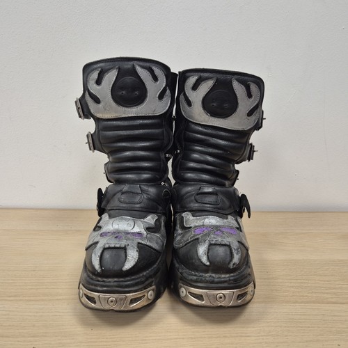 Nuevas Botas Rock Reactor Cuero Negro Gruesas Media Pantorrilla Llamas Demonio Reino Unido 10.5 UE 45 - Imagen 3 de 11