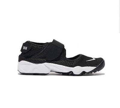 nike rift junior grey