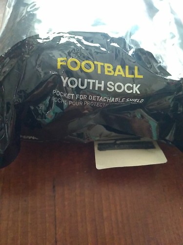 adidas Youth Sock Shin Guards Black White Soccer Football Small NEW Sealed - Picture 3 of 4
