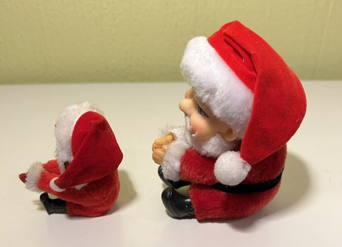 2-Santa Claus Clip On Christmas Tree Hugger Ornaments 1-3" & 1-5” Vintage 1960s - Picture 2 of 8