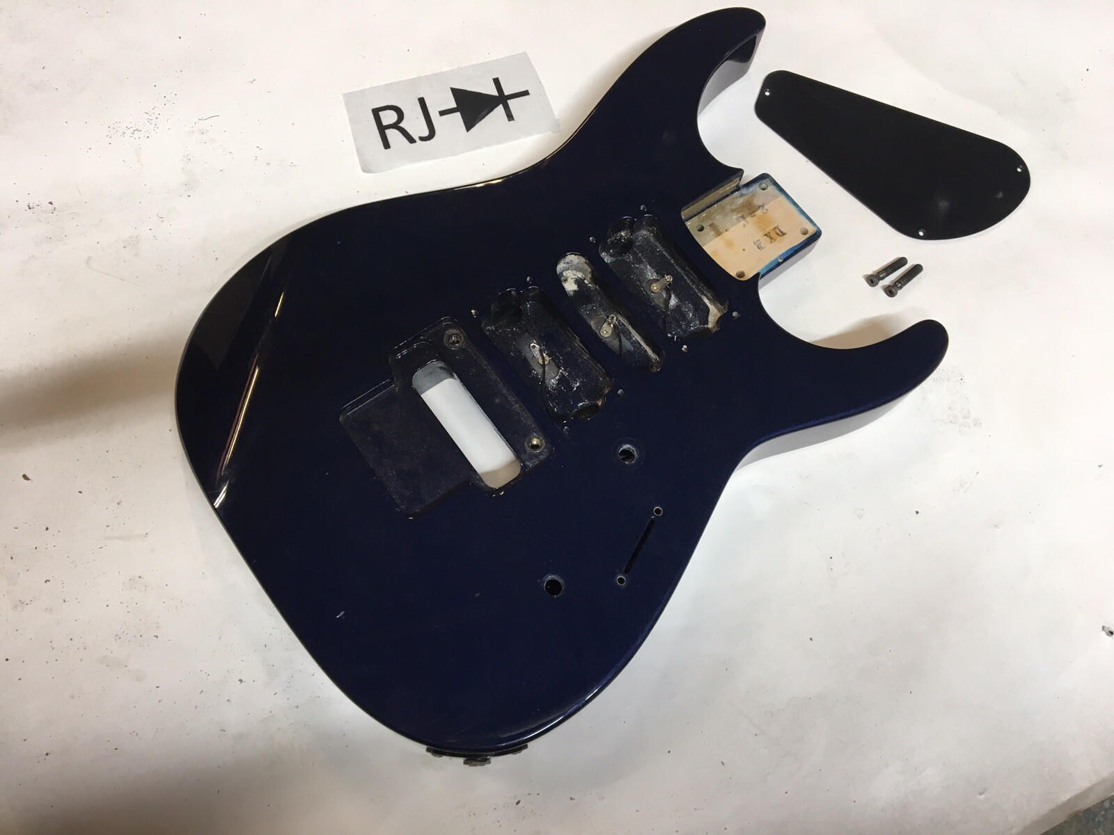 90’s Jackson Japan Professional Dinky DX2 Electric Guitar Body Metallic Blau 90’s Jackson Japan Professional Dinky DX2 Electric Guitar Body Metallic Blau