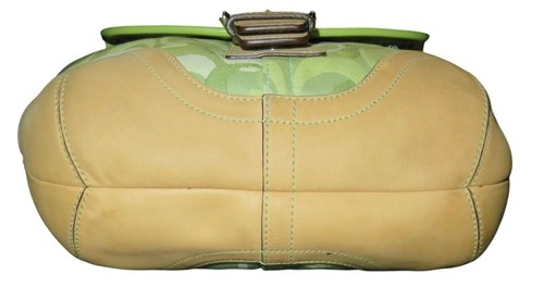 Coach 2004 Limited Edition Ladybug Green Signature Optic Canvas Vachetta Leather - Picture 5 of 16