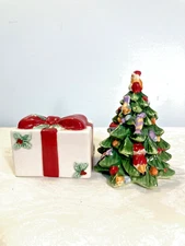 SPODE Christmas Salt and Pepper; no damage