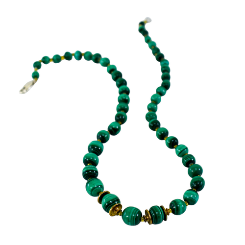Vintage graduated malachite beaded necklace with sterling silver clasp - Picture 7 of 10