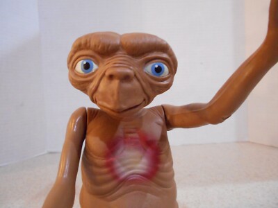Vintage E.T. The Extra Terrestrial Vinyl Action Figure
