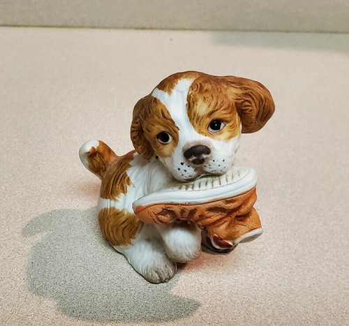 Vintage Homco Porcelain Bisque Cocker Spaniel Puppy Dog w/ Shoe Figurine #1405